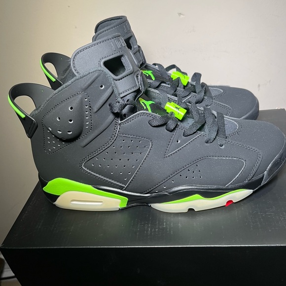 Jordan 6 Electric Green main image 5